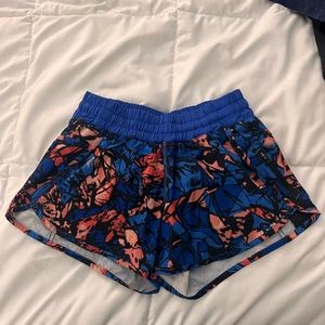 Hotty hot lululemon shorts